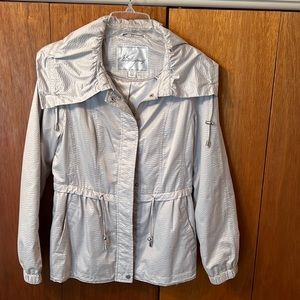 Women’s small lightweight lined jacket